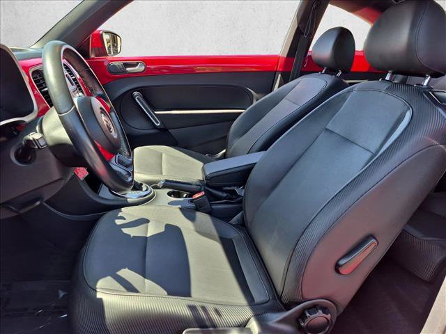 Used 2013 Volkswagen Beetle 2.5 FWD image 14