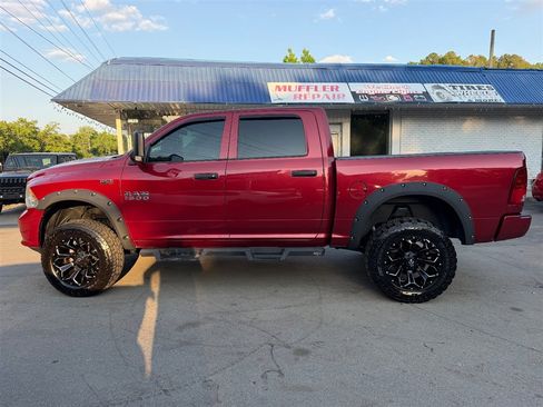 Used 2014 RAM 1500 Express AWD/4WD image 7