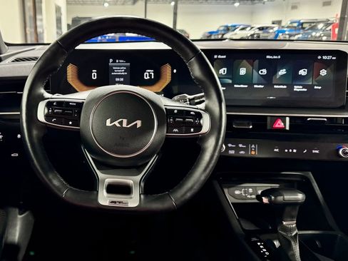Used 2025 Kia K5 GT-Line w/ GT-Line Premium Package image 17