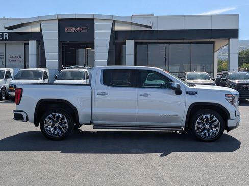 Certified 2023 GMC Sierra 1500 Denali w/ Denali Reserve Package AWD/4WD image 6