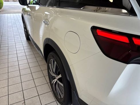 Used 2023 INFINITI QX60 Sensory w/ Vision Package AWD/4WD image 22