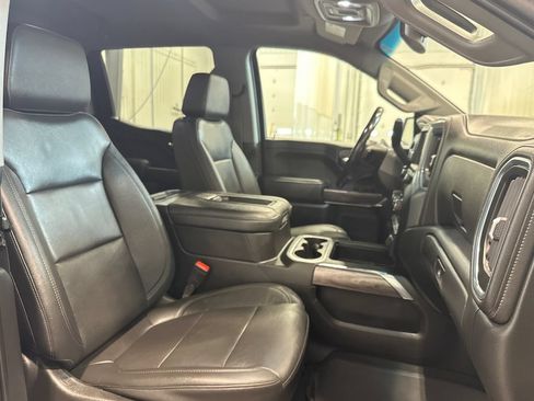 Used 2021 Chevrolet Silverado 1500 LTZ AWD/4WD image 35