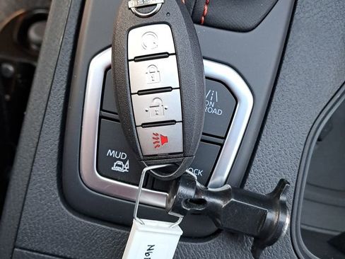 New 2026 Nissan Frontier PRO-4X w/ Pro Premium Package image 30