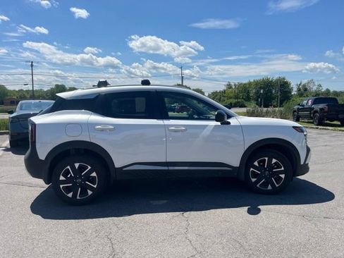 Certified 2026 Nissan Kicks SV w/ SV Premium Package AWD/4WD image 6