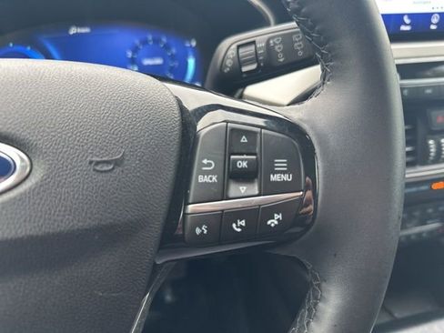 Used 2021 Ford Escape SEL w/ Technology Package image 17