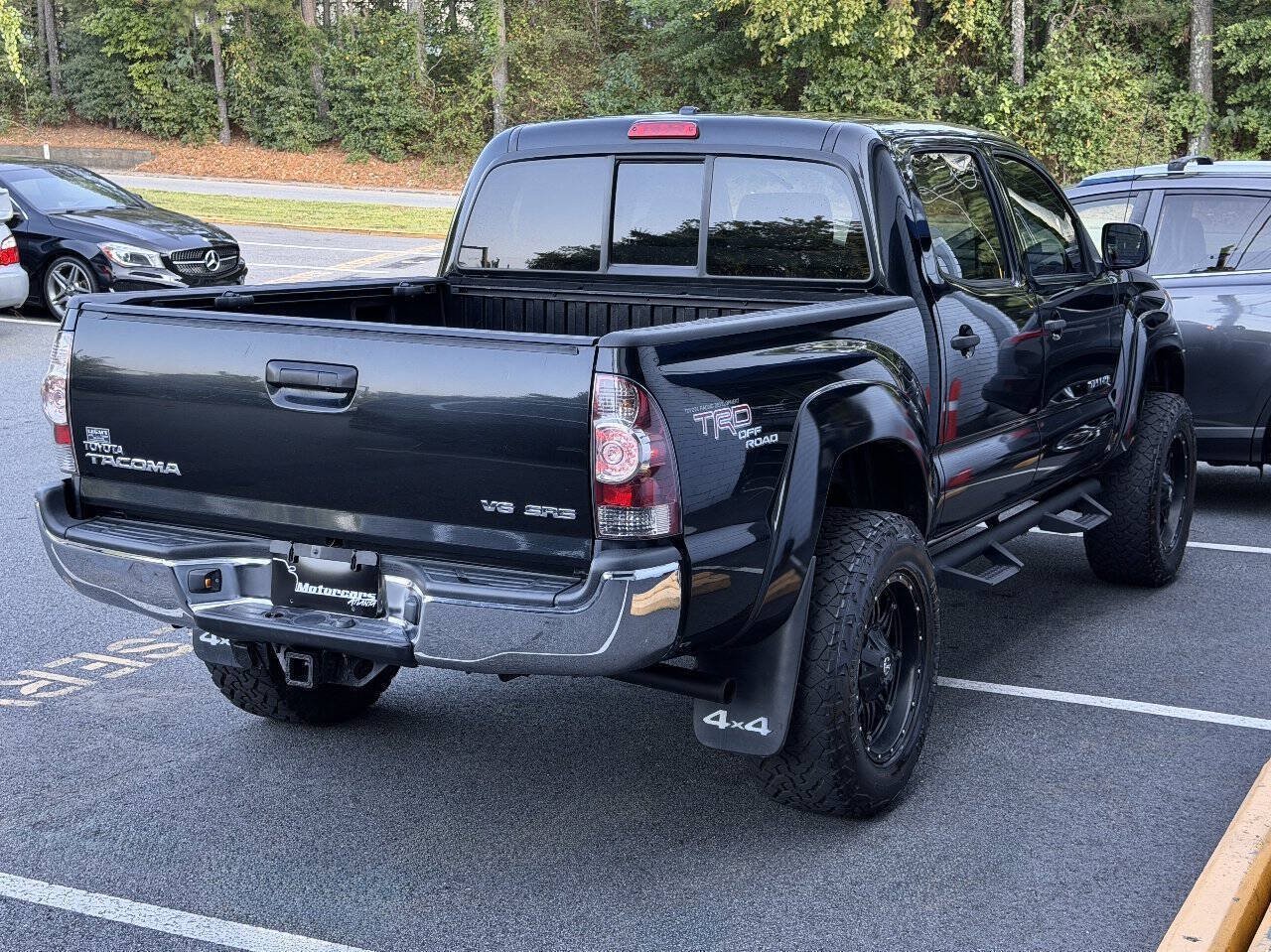 Used 2010 Toyota Tacoma 4x4 Double Cab w/ TRD Off-Road Pkg image 5