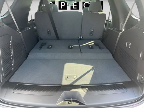 Certified 2023 GMC Yukon SLE image 18