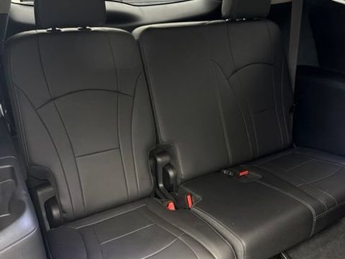 Used 2021 Buick Enclave Avenir FWD image 61