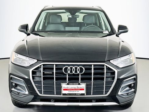 Used 2023 Audi Q5 2.0T Premium w/ Convenience Package image 2