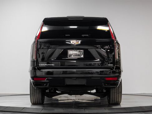 Used 2022 Cadillac Escalade Sport w/ Touring Package AWD/4WD image 42