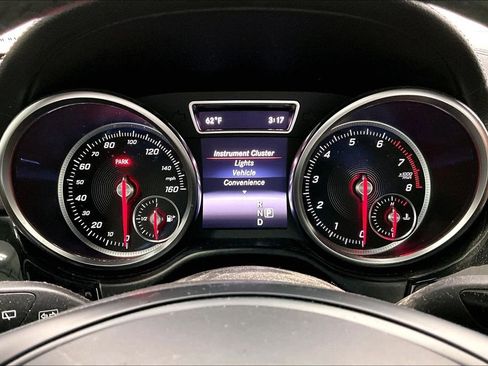 Used 2017 Mercedes-Benz GLS 450 4MATIC image 26