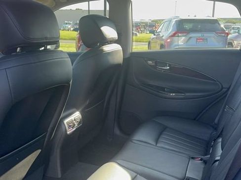 Used 2017 INFINITI QX50 AWD w/ Premium Package image 35