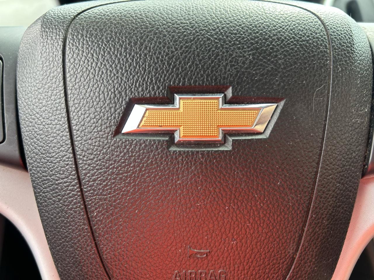 Used 2017 Chevrolet Sonic LT w/ Convenience Package FWD image 20