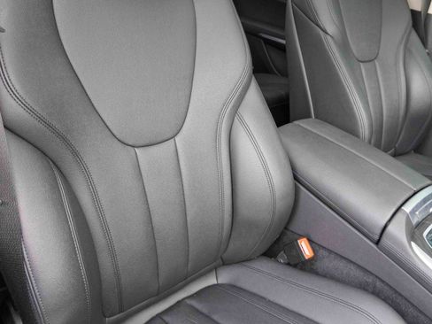 Used 2022 BMW X7 xDrive40i image 13