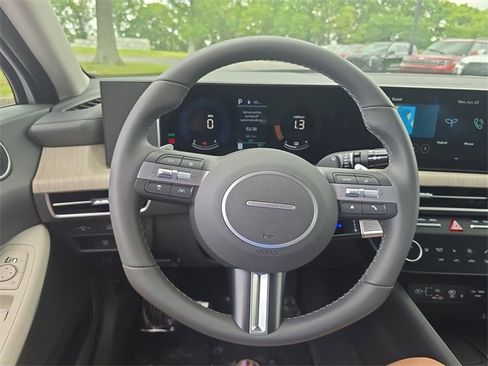 New 2025 Hyundai Sonata SEL image 14