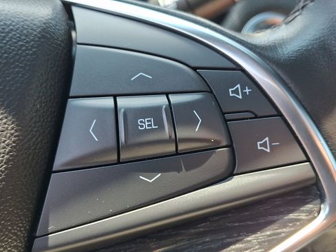 Certified 2023 Cadillac XT5 Premium Luxury AWD/4WD image 25