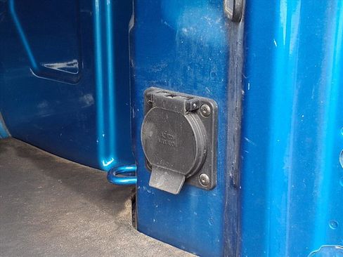 Certified 2023 Chevrolet Silverado 1500 RST image 8