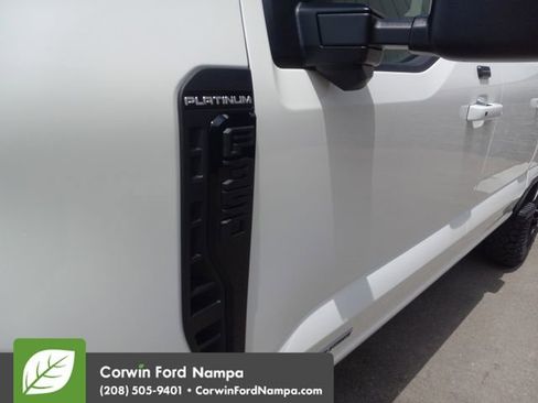 New 2025 Ford F350 Platinum w/ Tremor Off-Road Package image 9