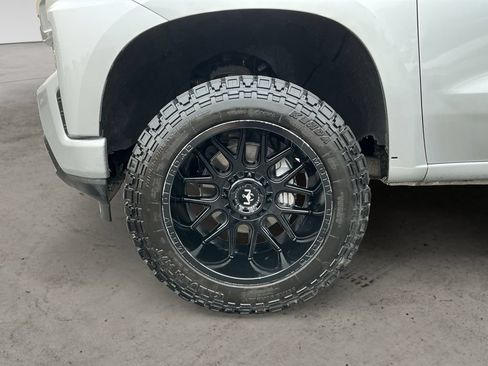 Used 2021 Chevrolet Silverado 1500 RST AWD/4WD image 9