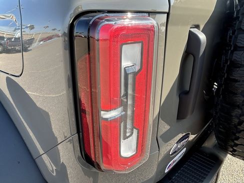 New 2025 Ford Bronco Badlands w/ Sasquatch Package image 8