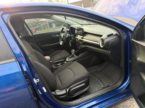 Used 2019 Kia Forte LXS FWD image 27
