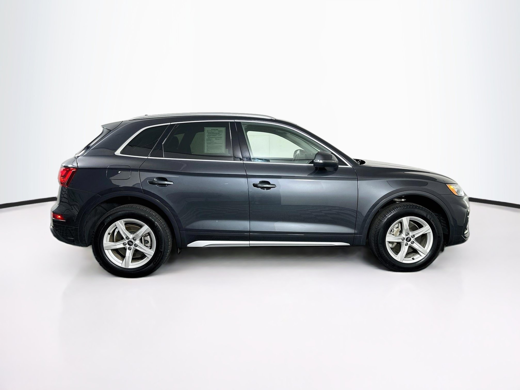 Used 2023 Audi Q5 2.0T Premium w/ Convenience Package AWD/4WD image 10
