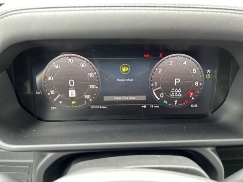 New 2025 Land Rover Defender 130 S image 27