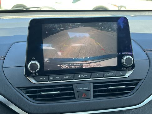 Used 2021 Nissan Altima 2.5 SR image 5