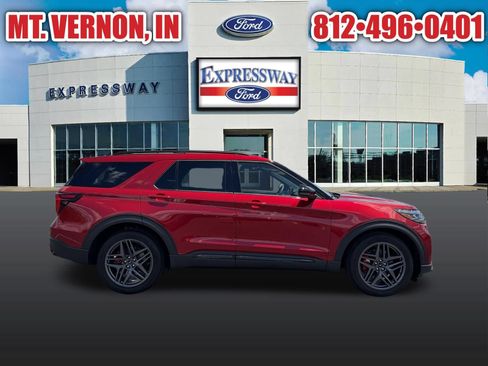 Used 2025 Ford Explorer ST w/ Sun And Sound Package AWD/4WD image 5
