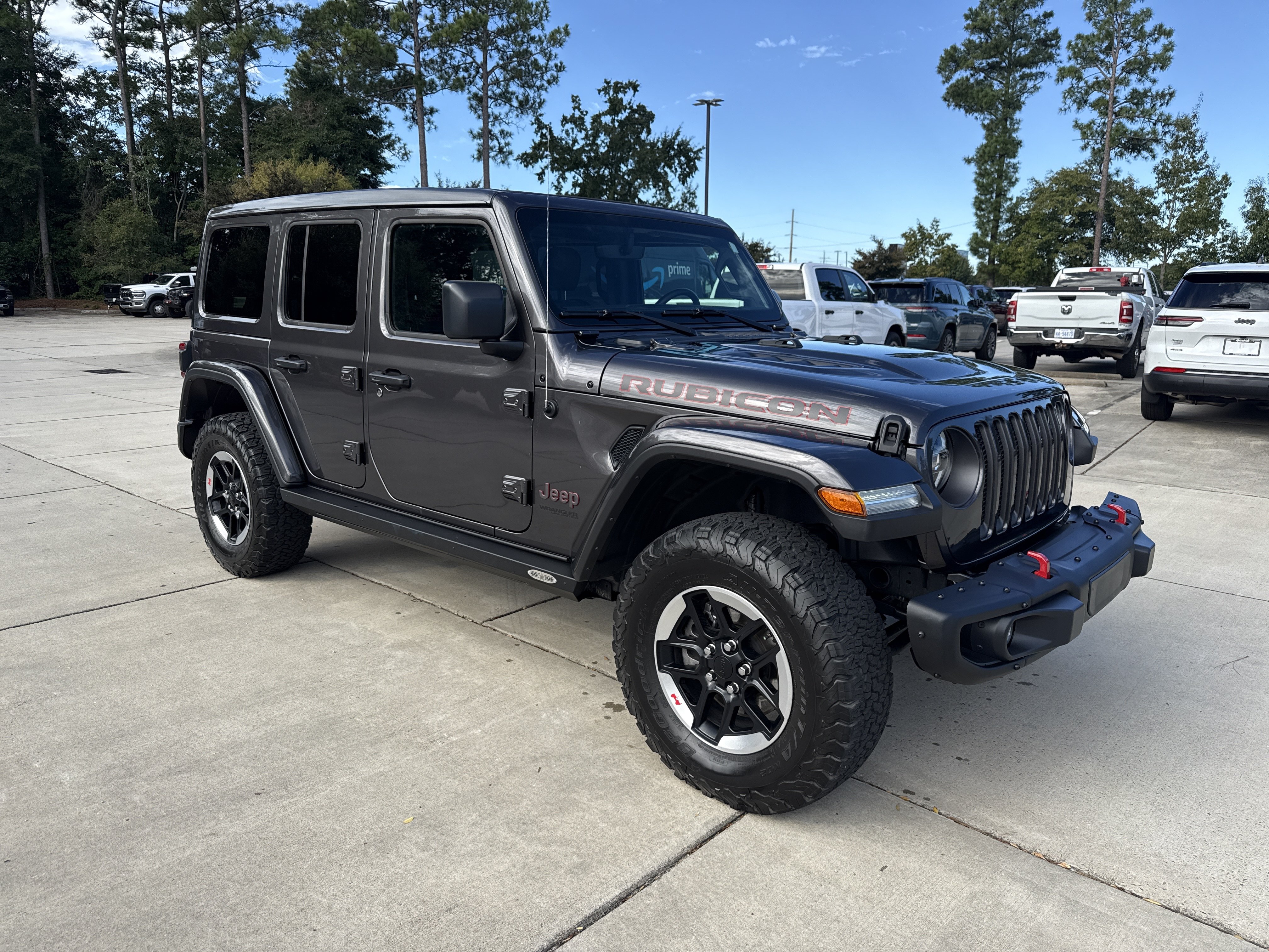 Used 2021 Jeep Wrangler Unlimited Rubicon AWD/4WD image 2