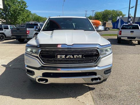 Used 2019 RAM 1500 Limited w/ Advanced Safety Group AWD/4WD image 7