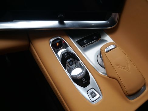 Used 2022 Chevrolet Corvette Stingray Premium Cpe w/ Z51 Performance Package image 24