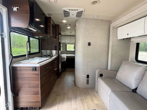 Used 2019 Mercedes-Benz Sprinter 170 image 18
