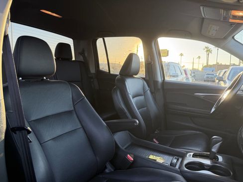 Used 2017 Honda Ridgeline RTL-T image 30