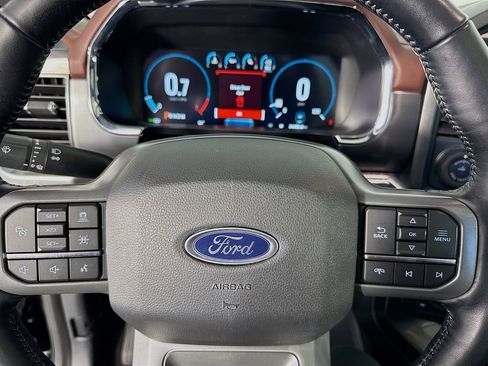 Used 2022 Ford F150 Lariat w/ Equipment Group 502A High image 16