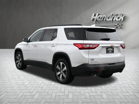 Used 2019 Chevrolet Traverse LT w/ LT Premium Package image 9