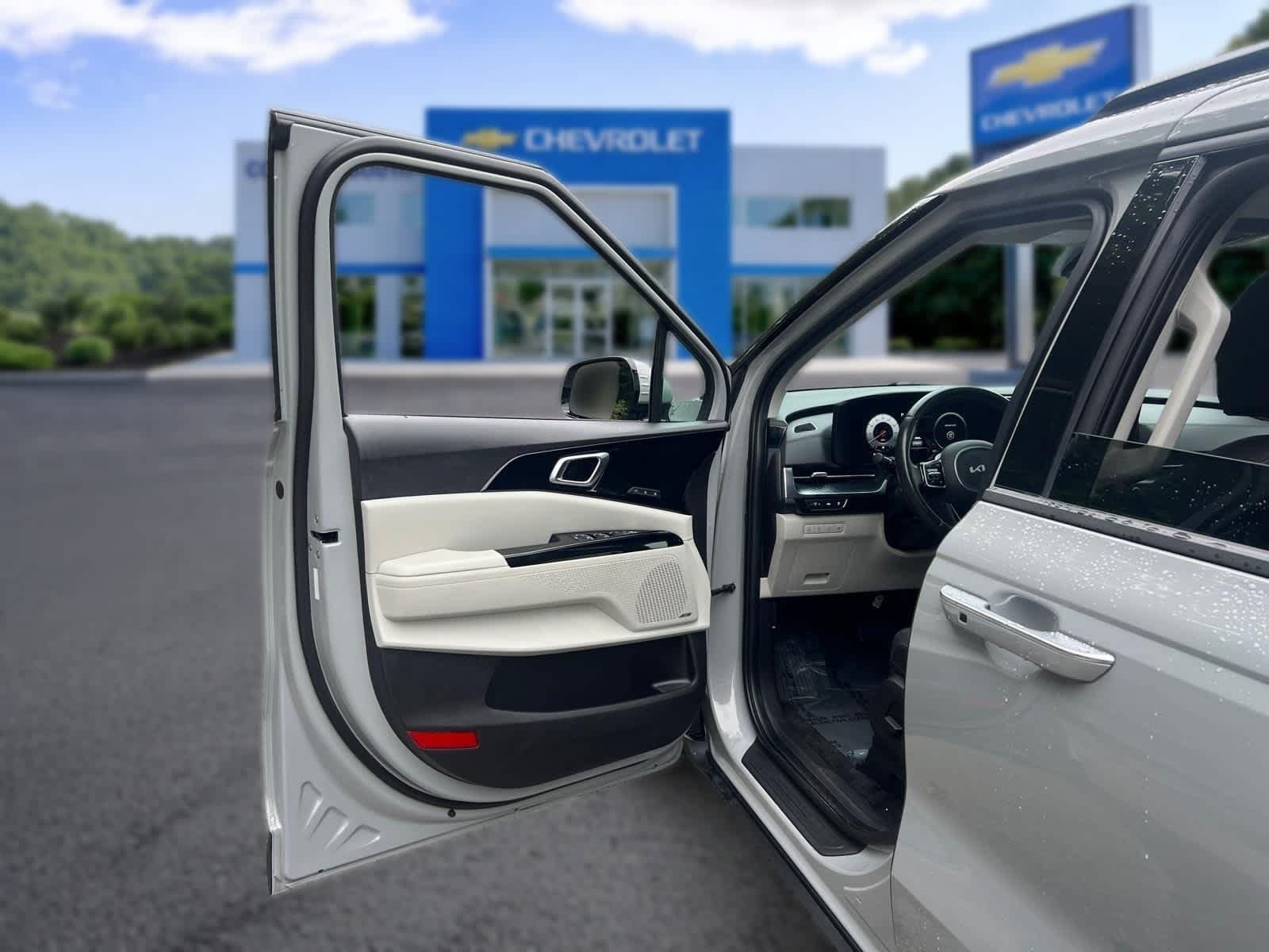 Used 2024 Kia Carnival SX Prestige FWD image 15