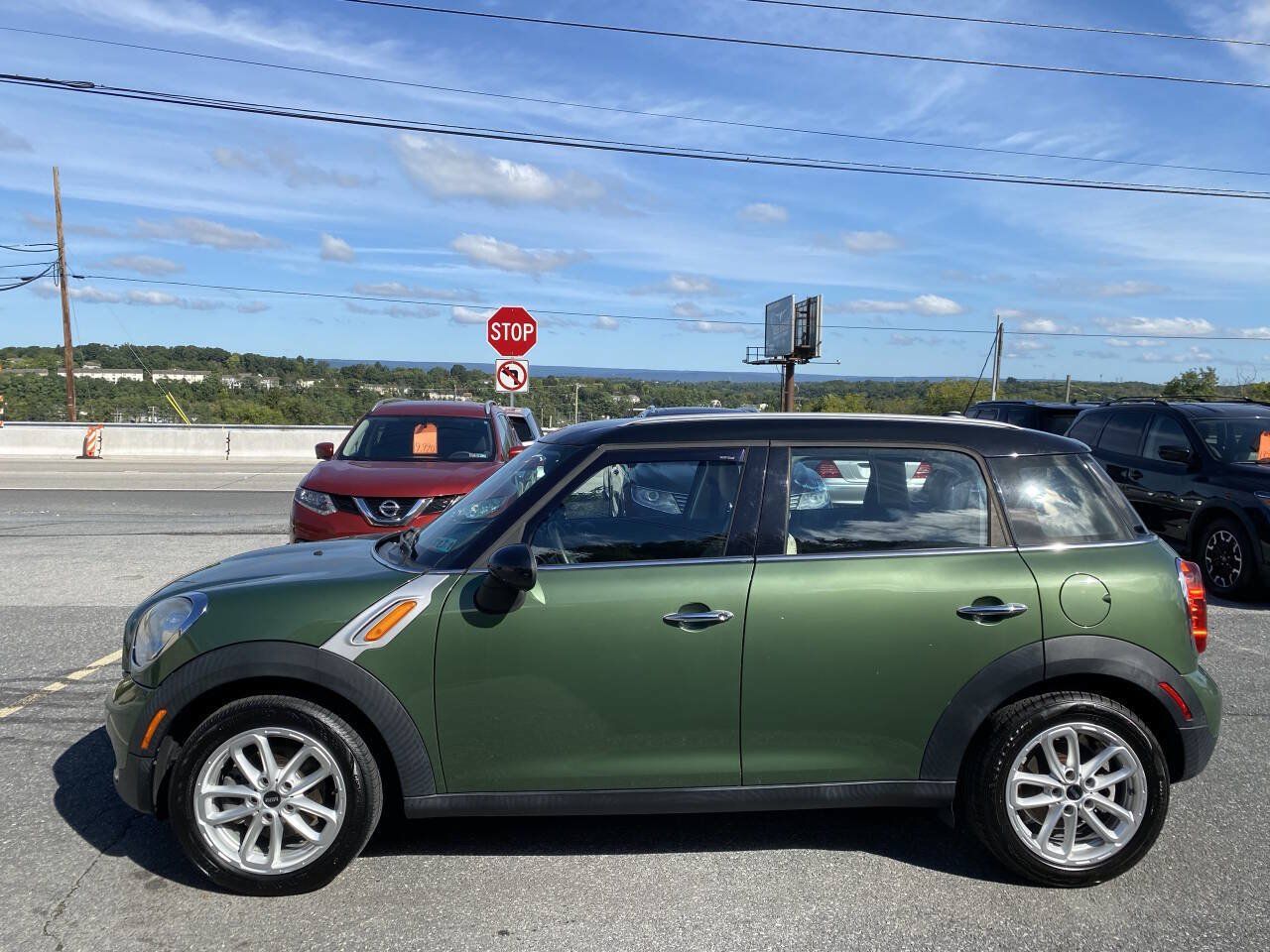 Used 2015 MINI Cooper Countryman FWD image 8