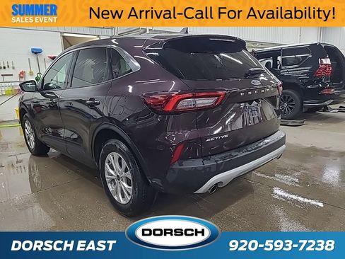 Certified 2023 Ford Escape Active AWD/4WD image 3