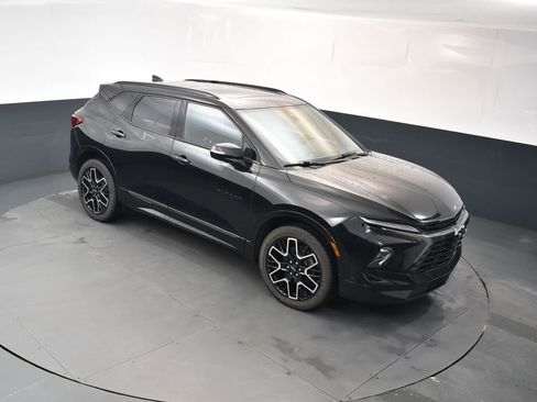 Used 2024 Chevrolet Blazer RS w/ Enhanced Convenience Package image 26