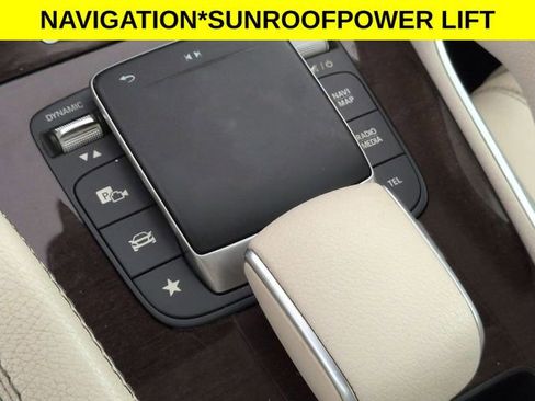 Used 2021 Mercedes-Benz GLE 450 4MATIC image 21