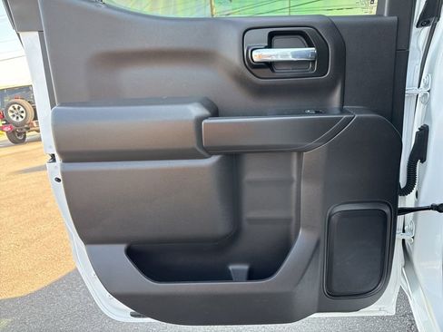 Used 2022 Chevrolet Silverado 1500 LT image 20