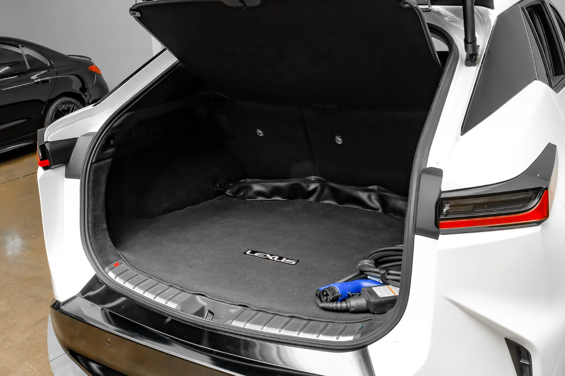 Used 2023 Lexus RZ 450e Premium w/ Technology Package AWD/4WD image 56