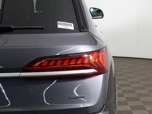Used 2022 Audi Q7 2.0T Premium Plus AWD/4WD image 17