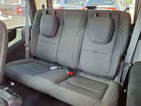 Used 2018 Jeep Wrangler Sport image 18