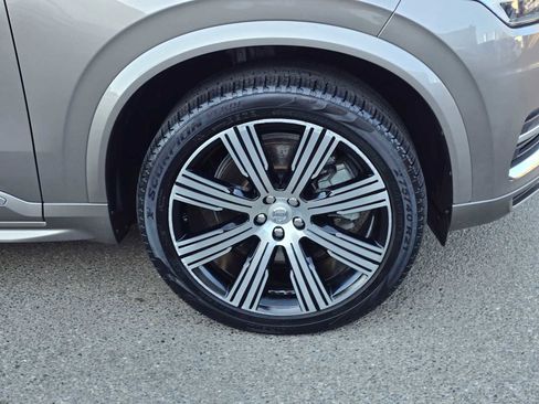 Used 2020 Volvo XC90 T8 Inscription image 9