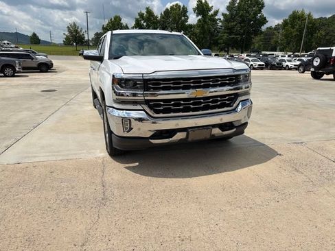 Used 2018 Chevrolet Silverado 1500 LTZ w/ Sport Package AWD/4WD image 4