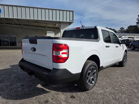 New 2025 Ford Maverick XLT w/ XLT Luxury Package image 4