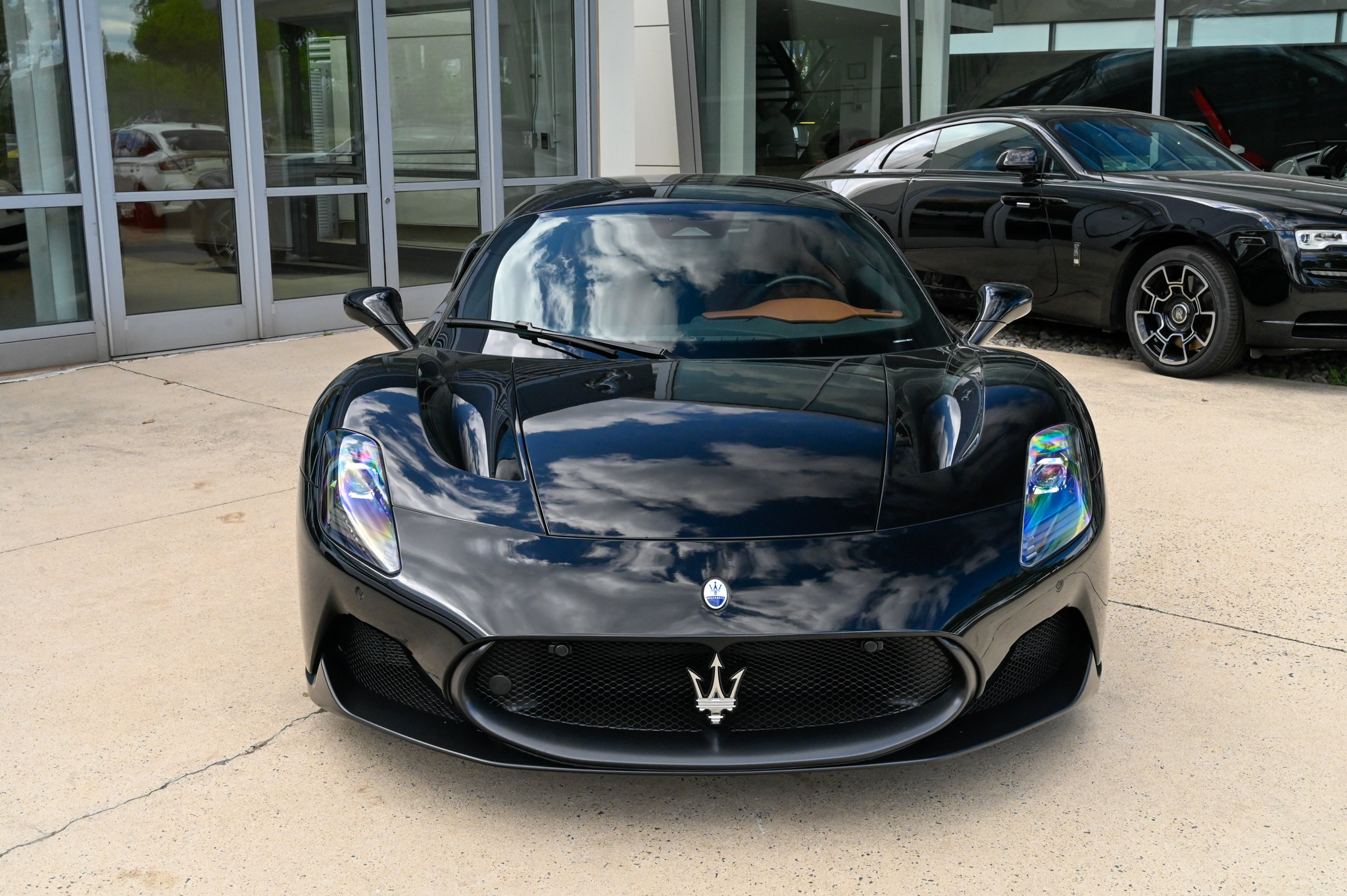 Used 2023 Maserati MC20 Coupe RWD image 2