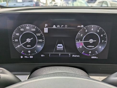 Used 2025 Kia Sportage SX FWD image 25